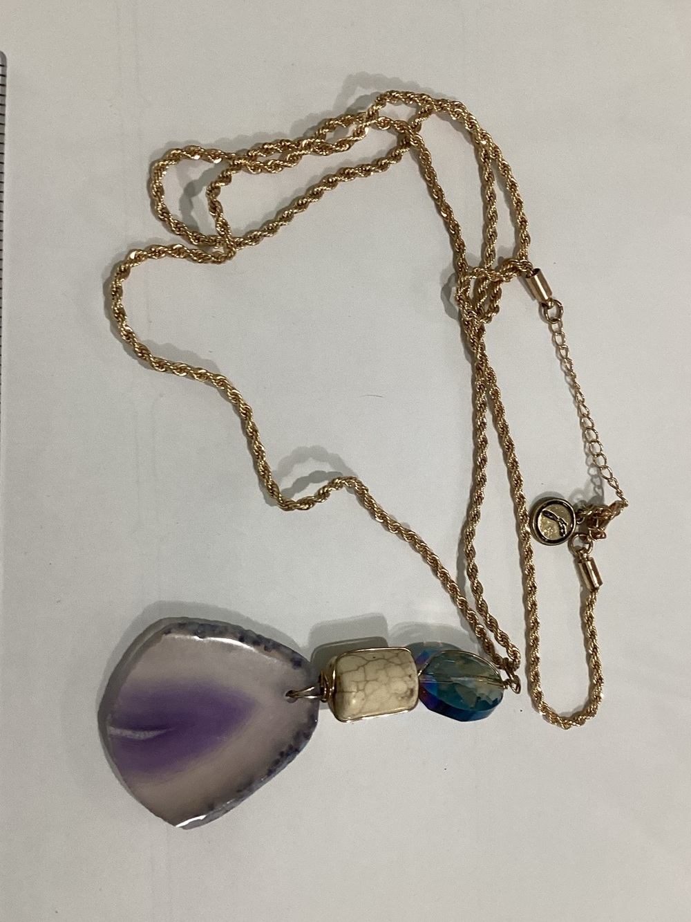 Gold-Tone Necklace with Purple Agate Pendant and Crystal Accent